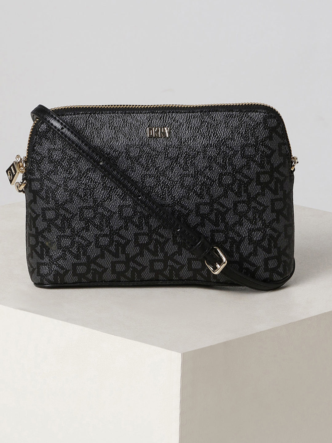 DKNY Crossbody Bag 'Bryant' in Black