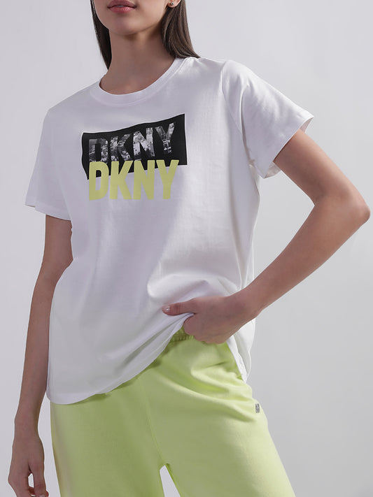 Dkny White Logo Regular Fit T-Shirt