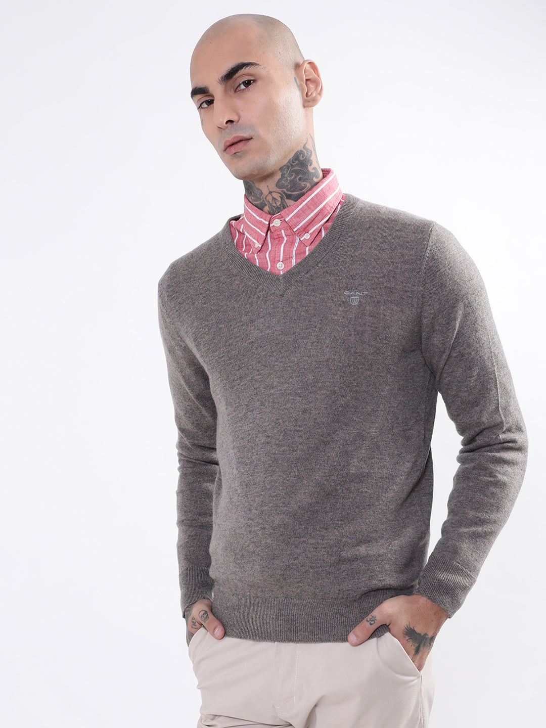 Gant Men Grey Solid V Neck Sweater