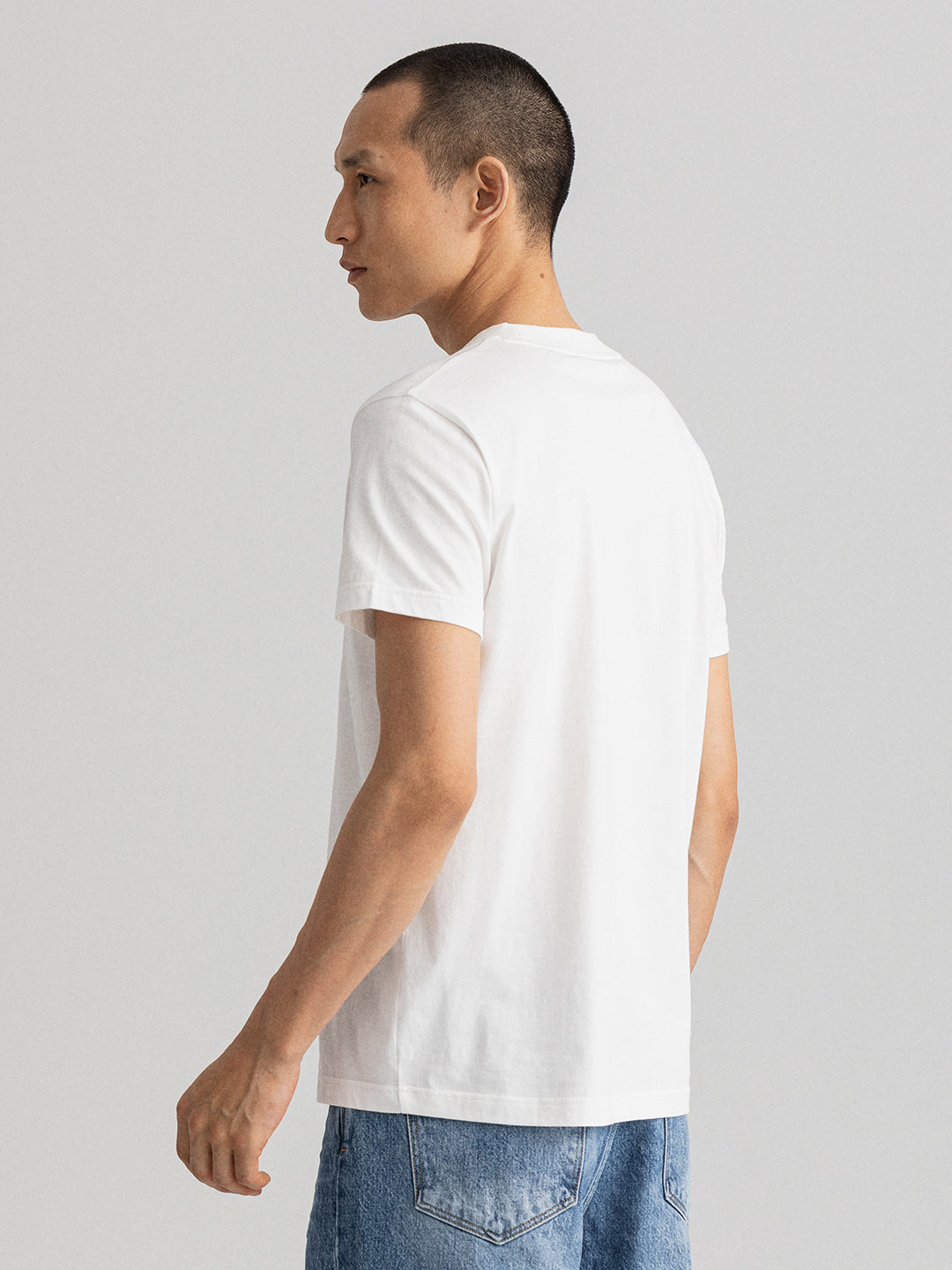 Gant White Logo Regular Fit T-Shirt