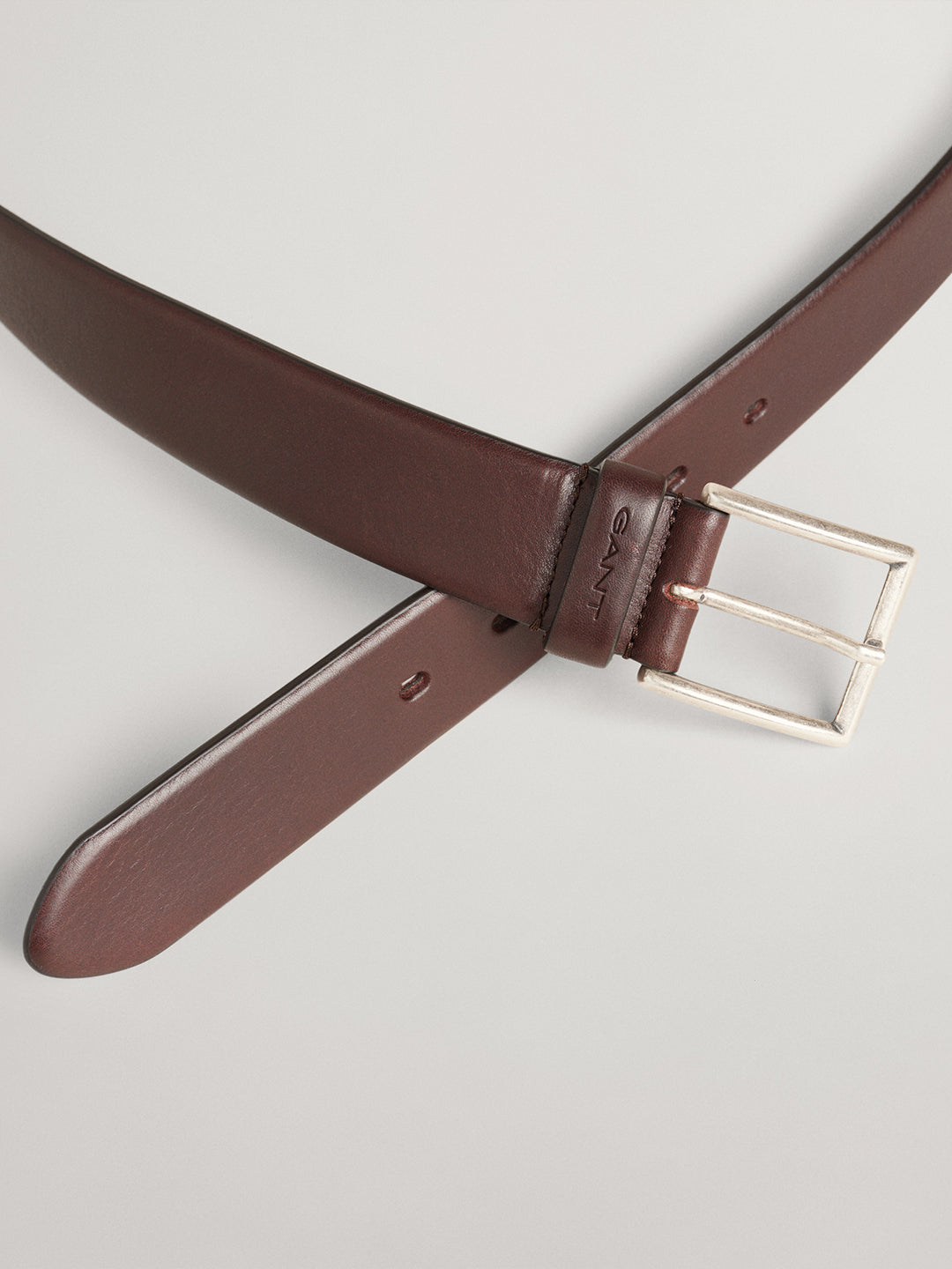 Gant Men Tang Closure Slim Leather Belt