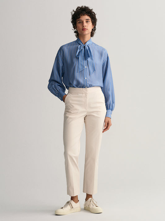 Gant Women Off White Solid Slim Fit Trouser