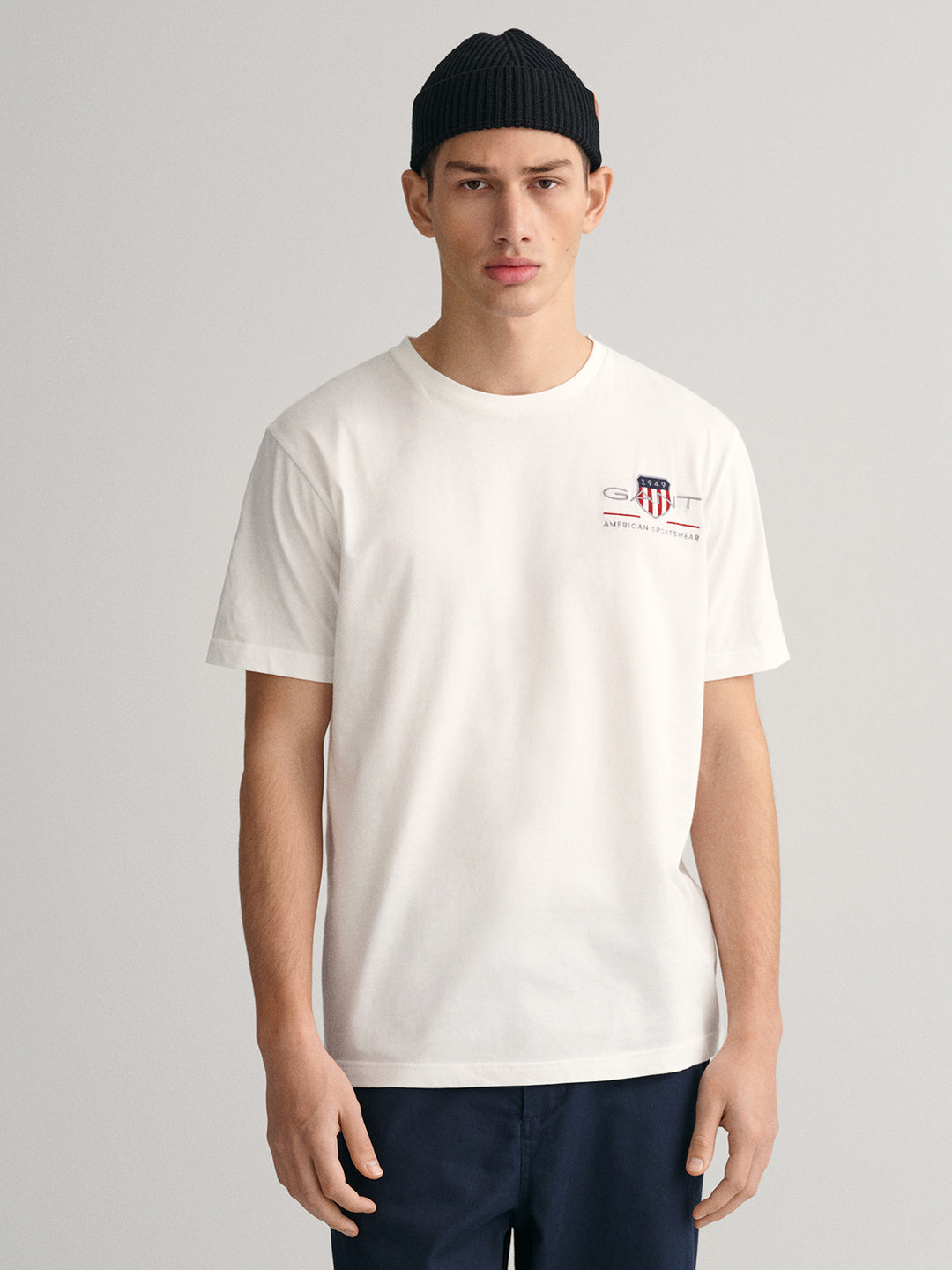 Gant Men White Solid Round Neck Short Sleeves T-Shirt