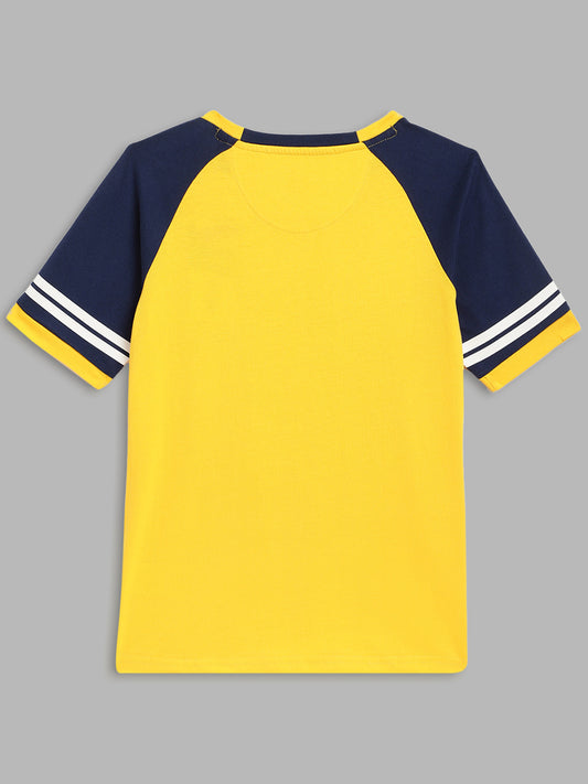 Blue Giraffe Boys Yellow Printed Round Neck Short Sleeves T-Shirt