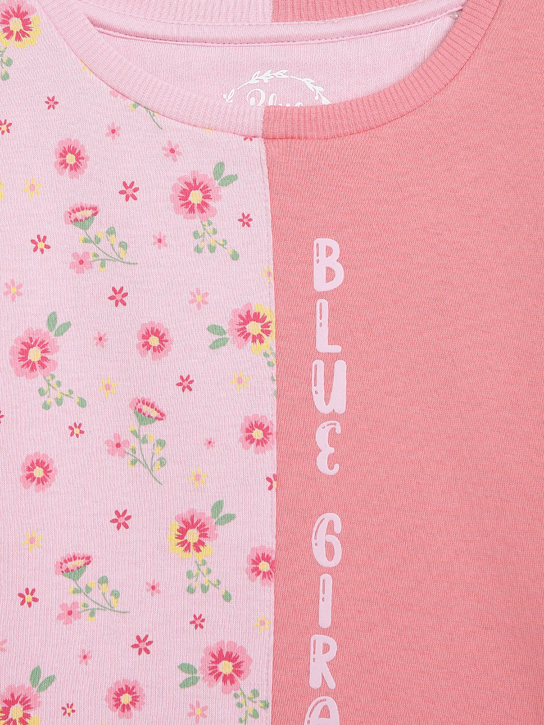 Blue Giraffe Girls Pink Printed Round Neck Full Sleeves Pullover Style Sweatshirt