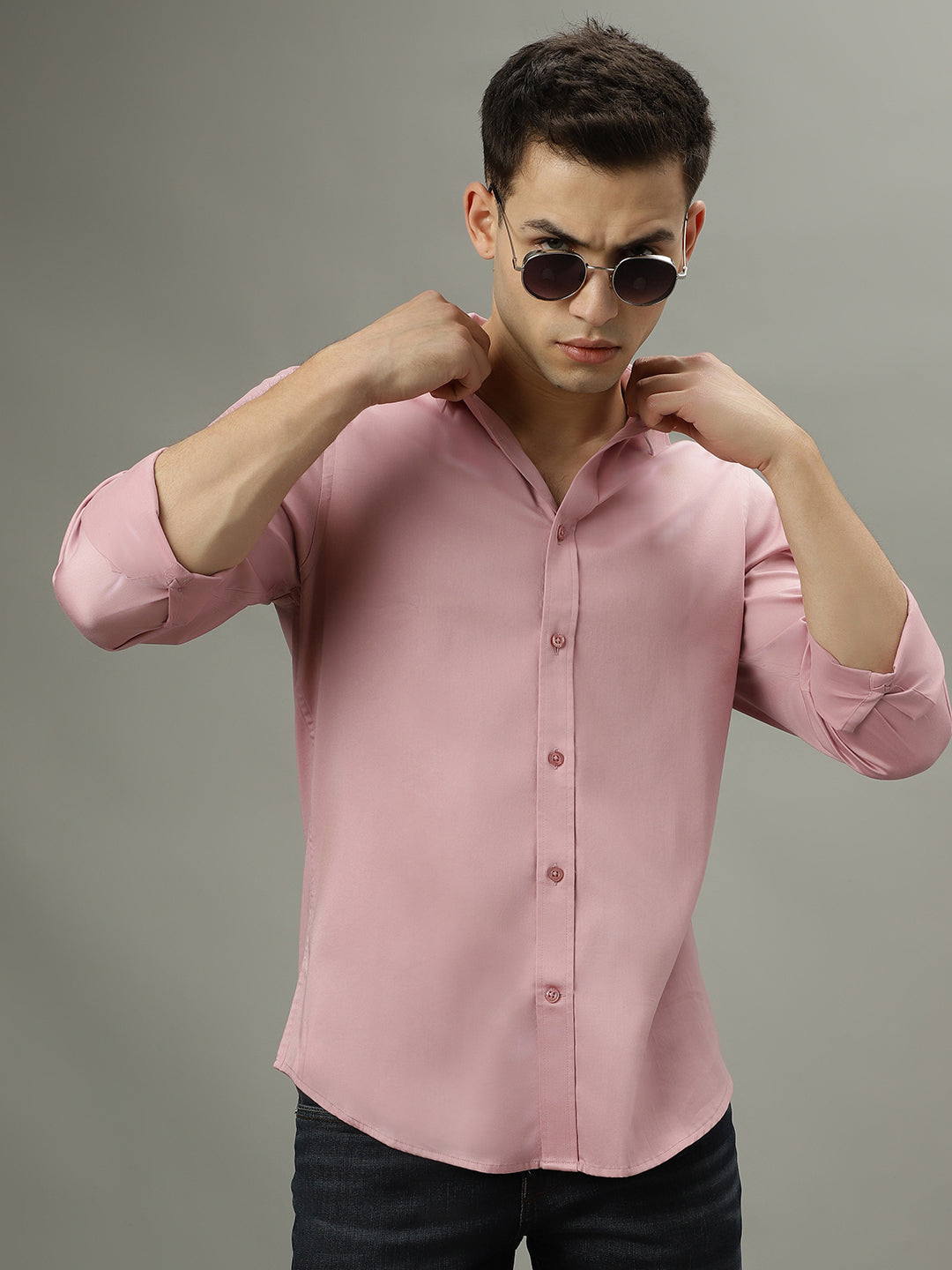 Iconic Men Pink Solid Spread Collar Full Sleeves Shirt