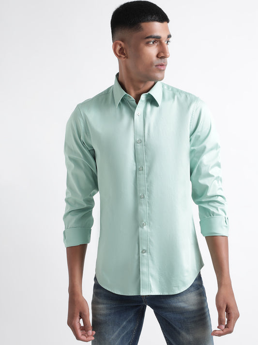 Iconic Men Green Solid Spread Collar Full Sleeves Shirt