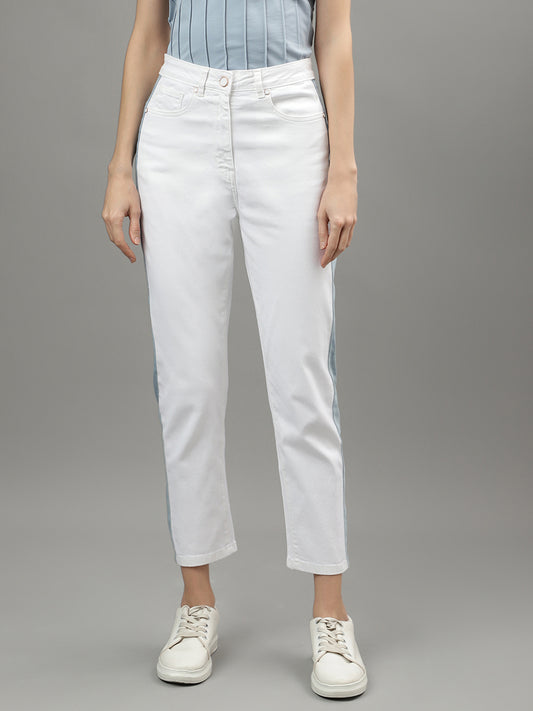 Iconic Women White Printed Slim Straight Fit Mid-Rise Jeans