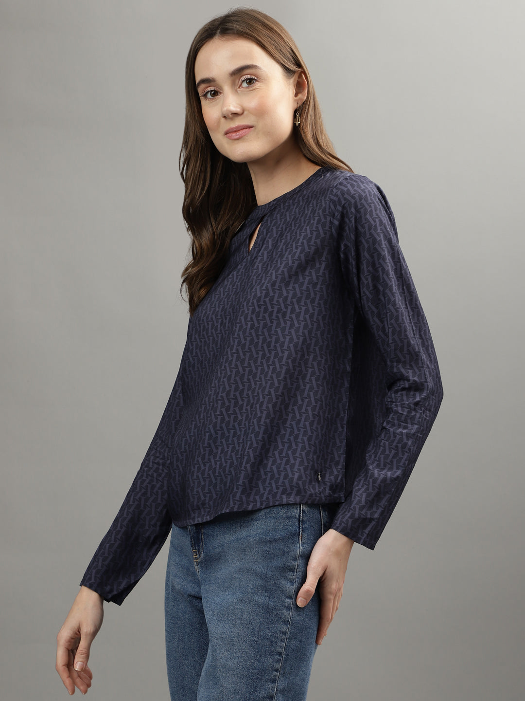 Iconic Women Navy Blue Printed Round Neck Full Sleeves Top