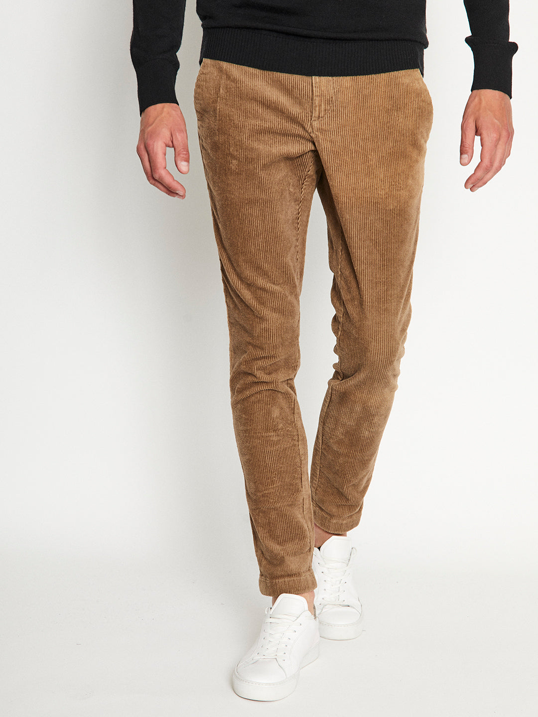 Bruun & Stengade Men Beige Solid Slim Fit Trouser