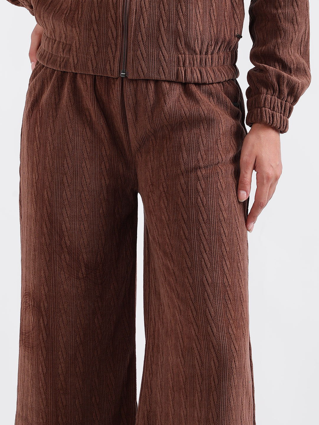 Elle Women Brown Solid Relaxed Fit Sweatpant