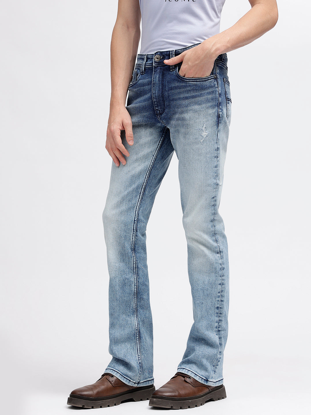 Iconic Men Blue Solid Bootcut Fit Mid-Rise Jeans