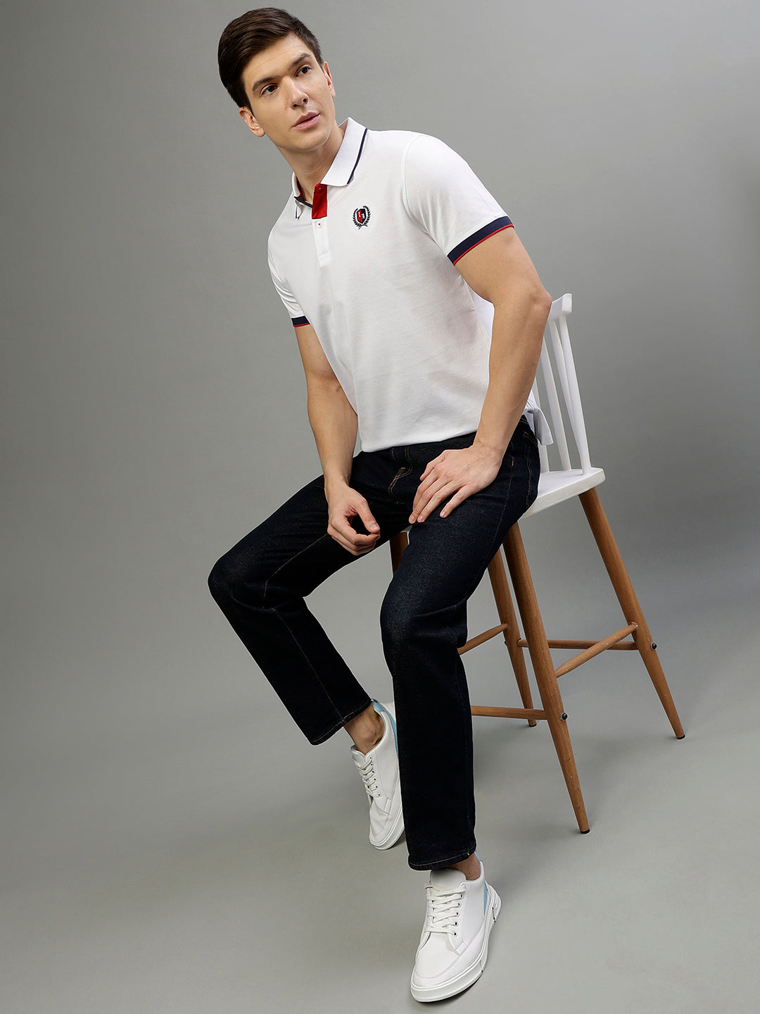 Iconic Men White Solid Polo Collar Short Sleeves T-Shirt