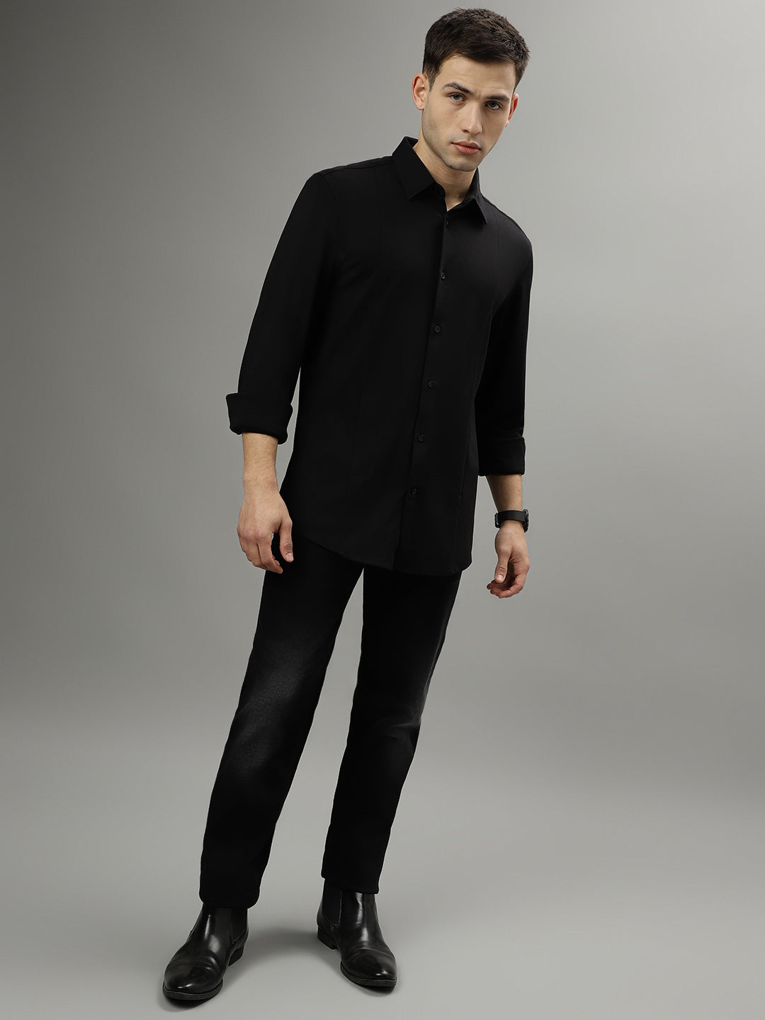 Iconic Men Black Solid Spread Collar Full Sleeves Shirt