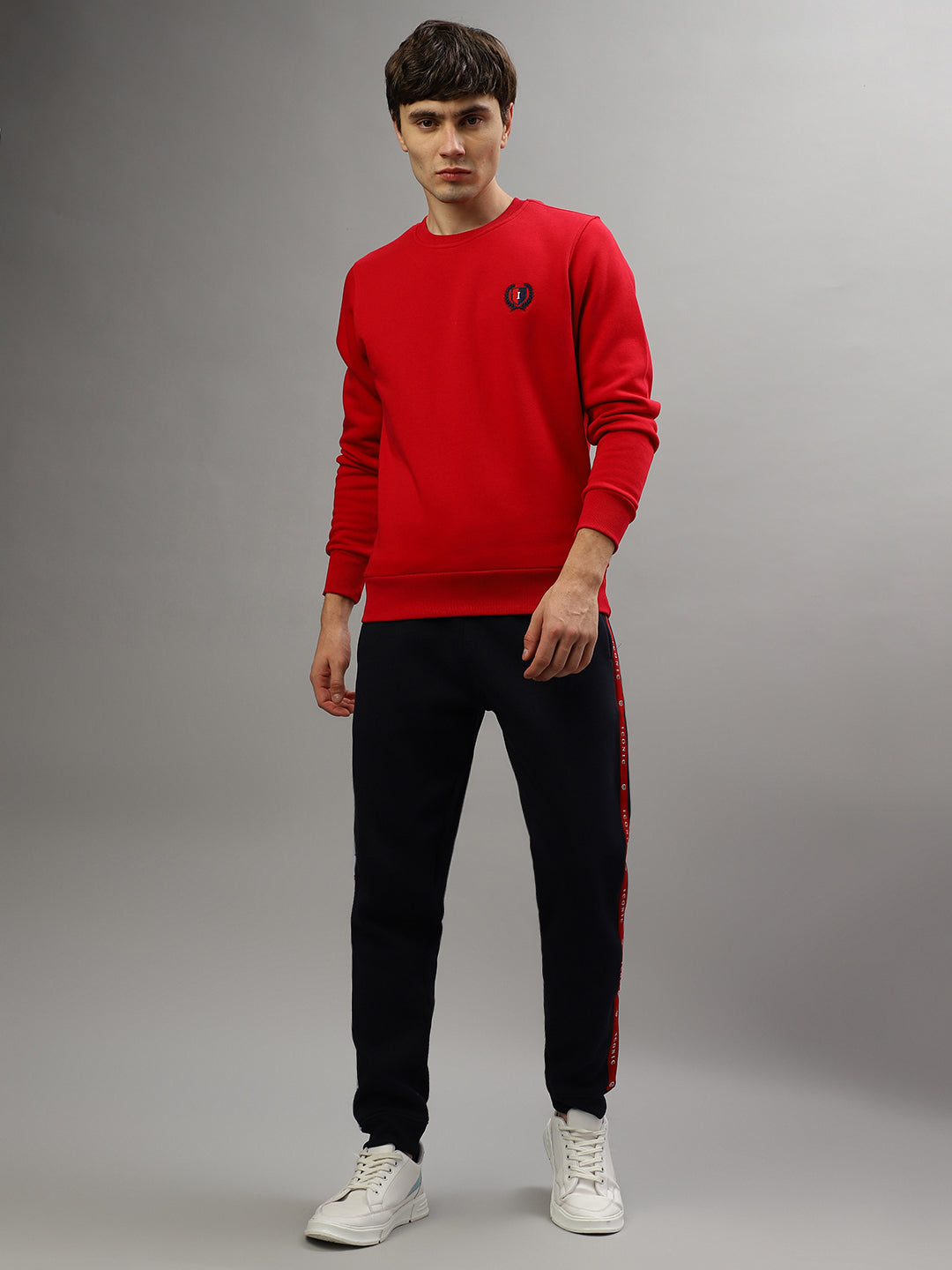 Iconic Men Red Solid Round Neck Full Sleeves Sweatshirt