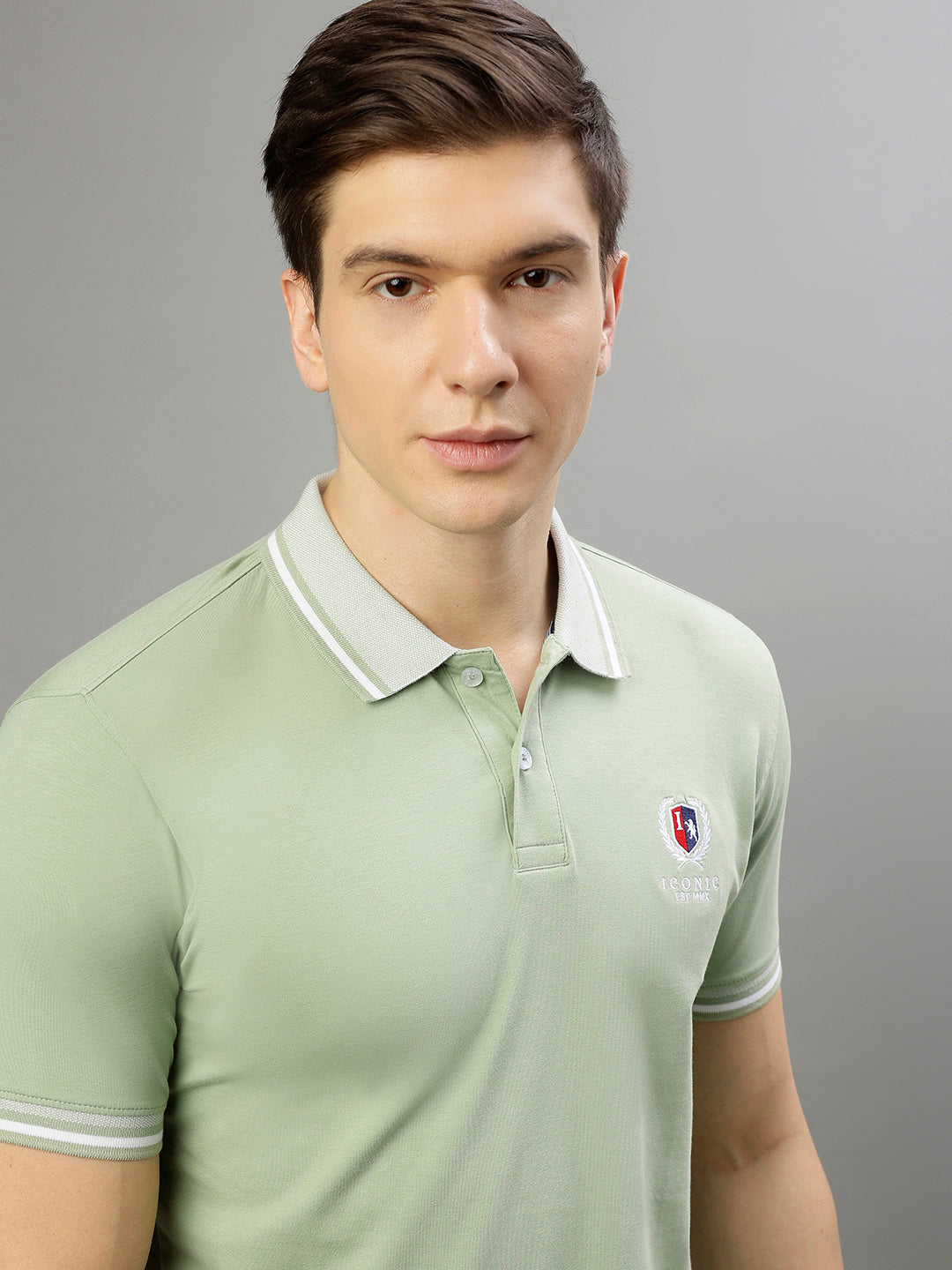 Iconic Men Green Solid Polo Collar Short Sleeves T-Shirt