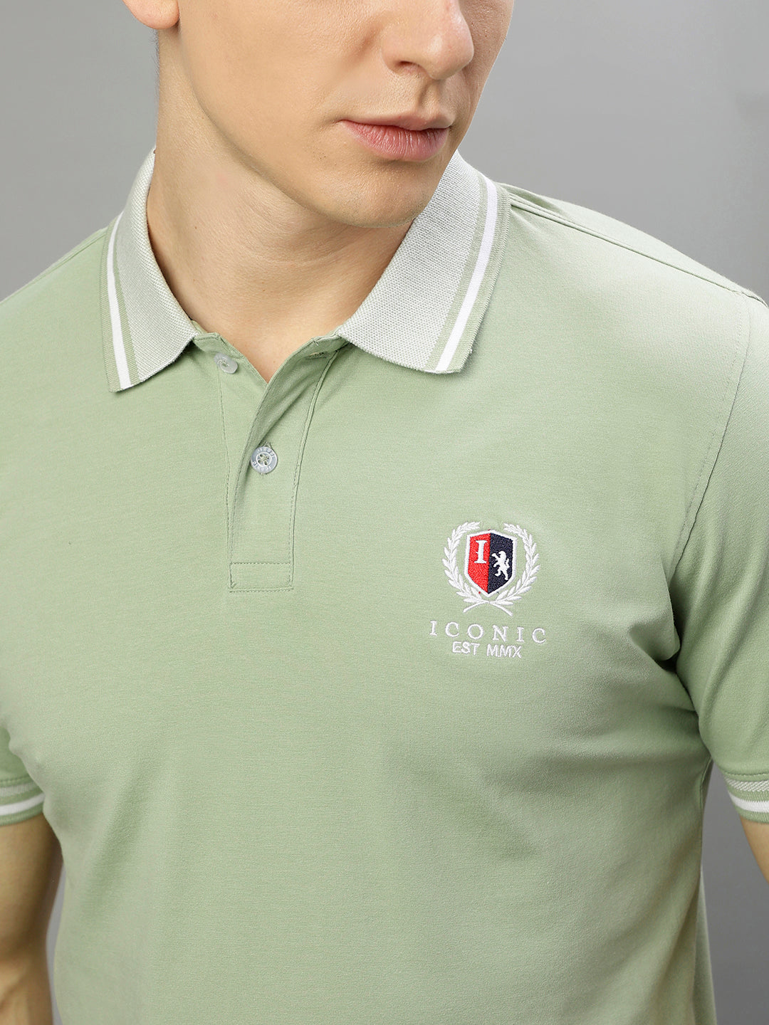 Iconic Men Green Solid Polo Collar Short Sleeves T-Shirt