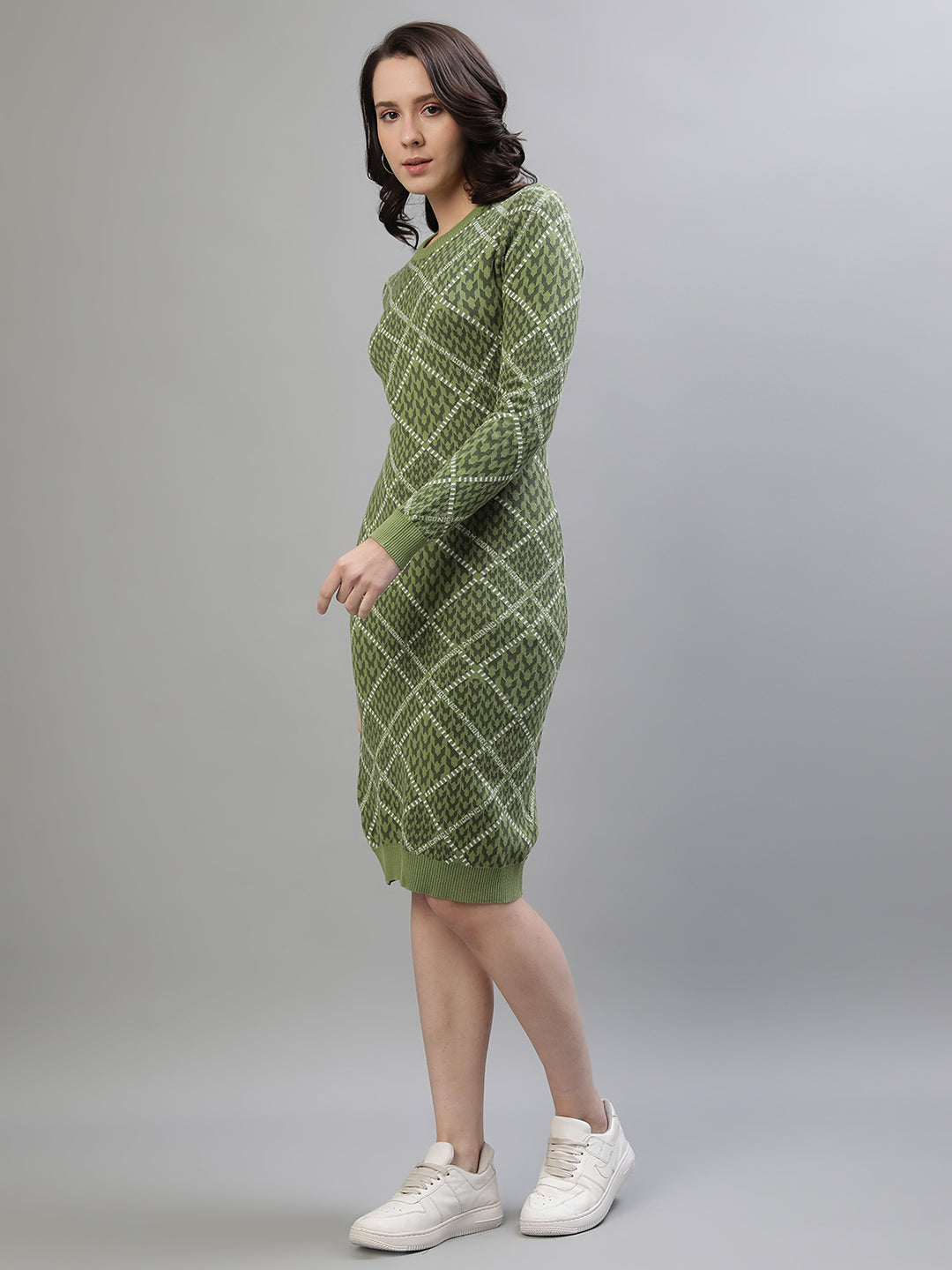 Iconic Women Green Jacquard Round Neck Full Sleeves Dress