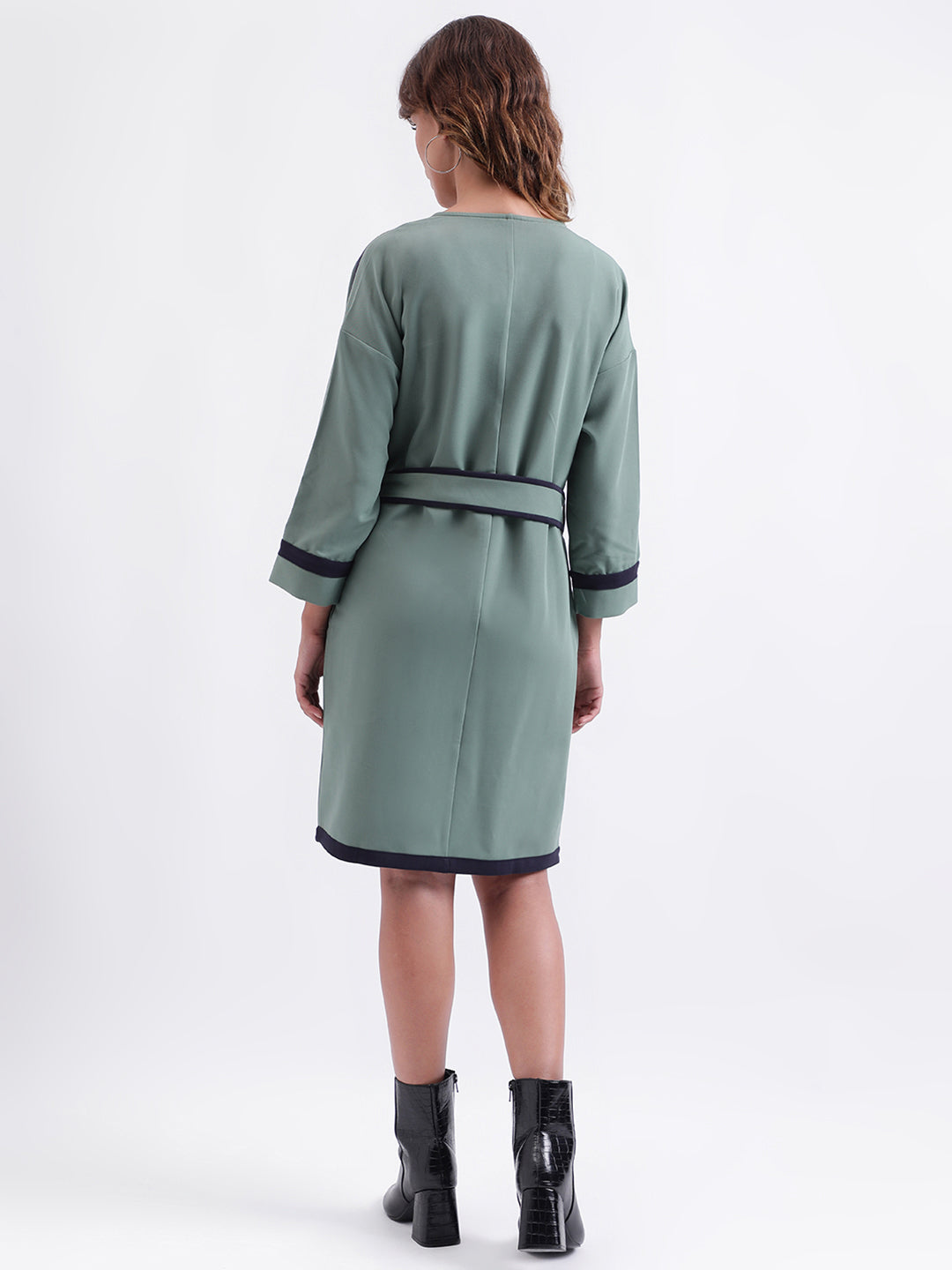 Iconic Women Green Solid Round Neck 3/4th Sleeves Dress