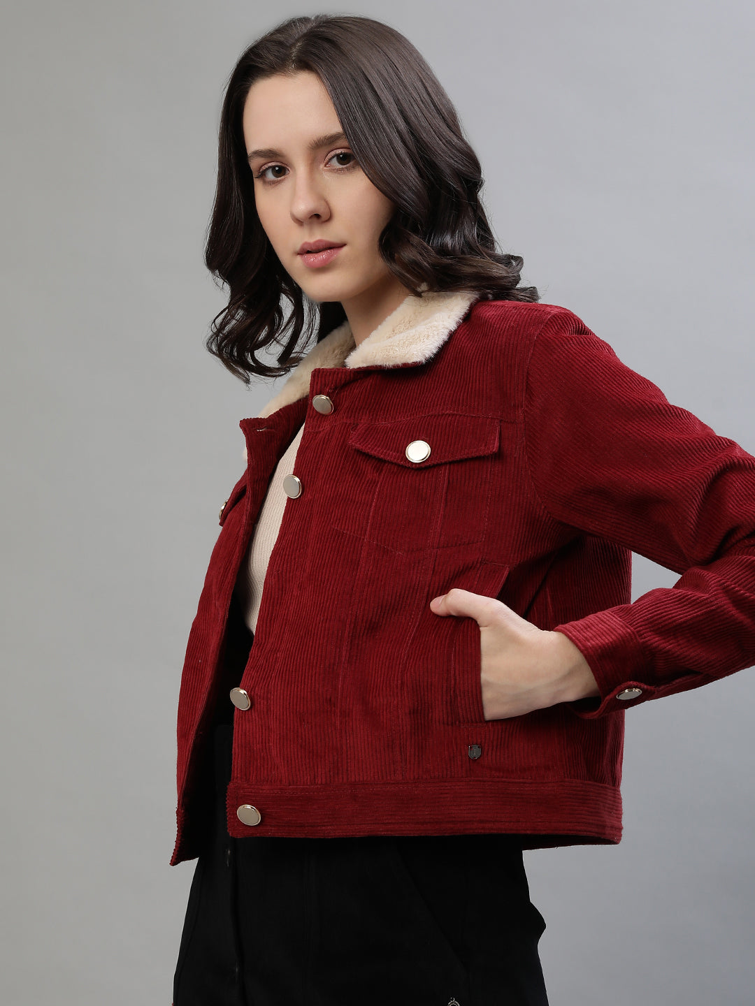 Iconic Women Red Solid Spread Collar Full Sleeves Jacket