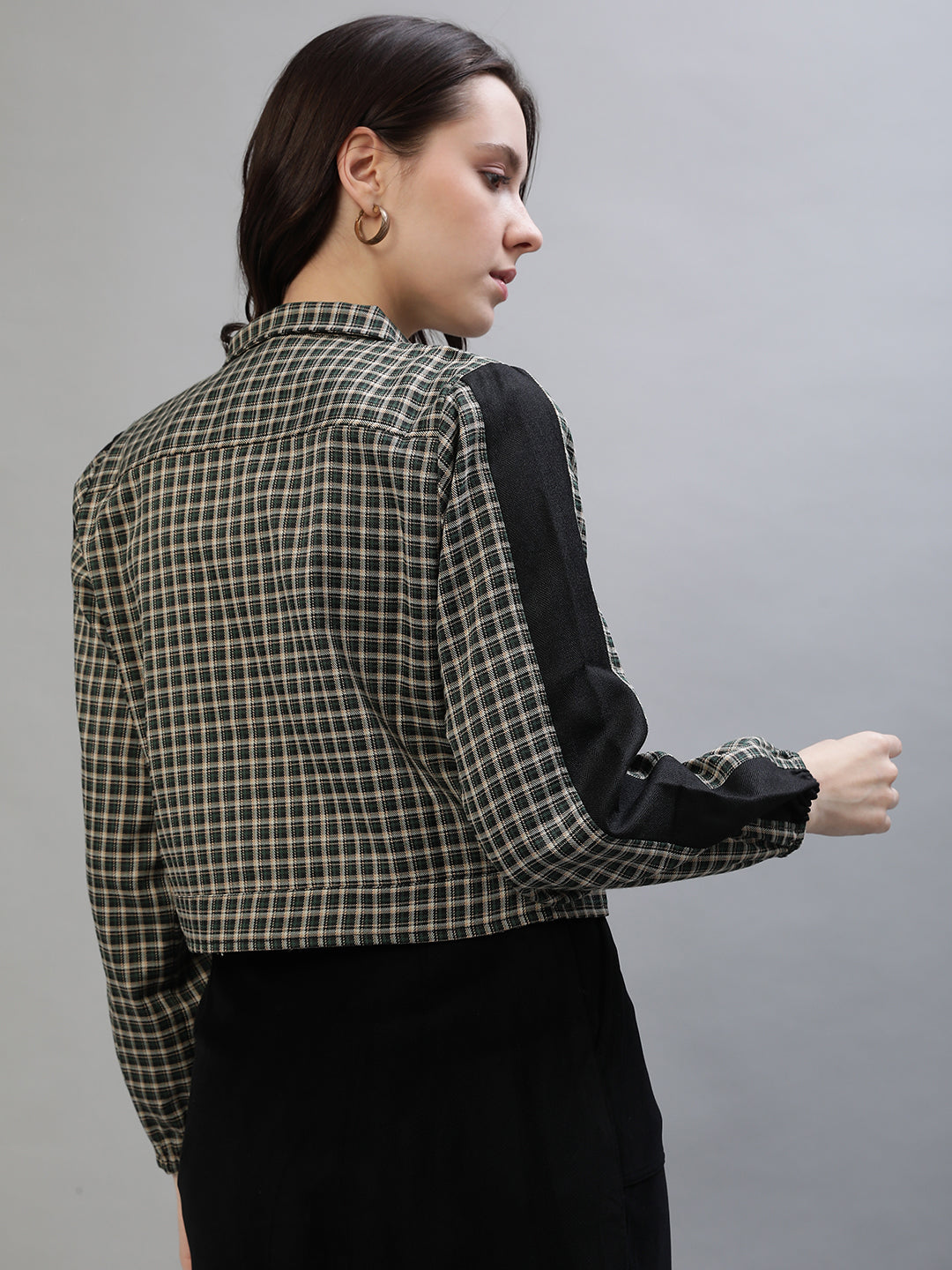 Iconic Women Multicolor Checked Spread Collar Full Sleeves Jacket