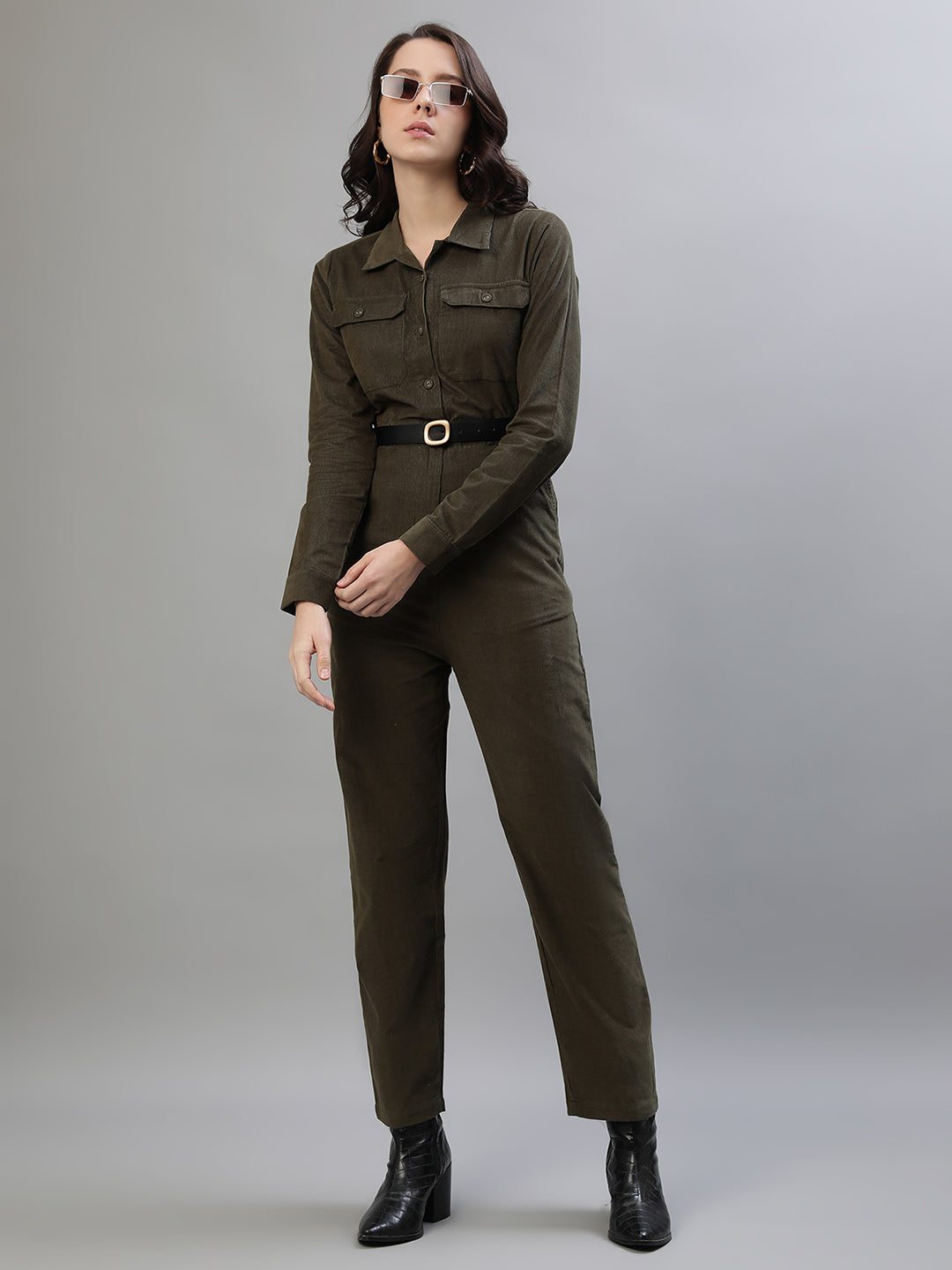 Iconic Women Green Solid Spread Collar Full Sleeves Jumpsuit