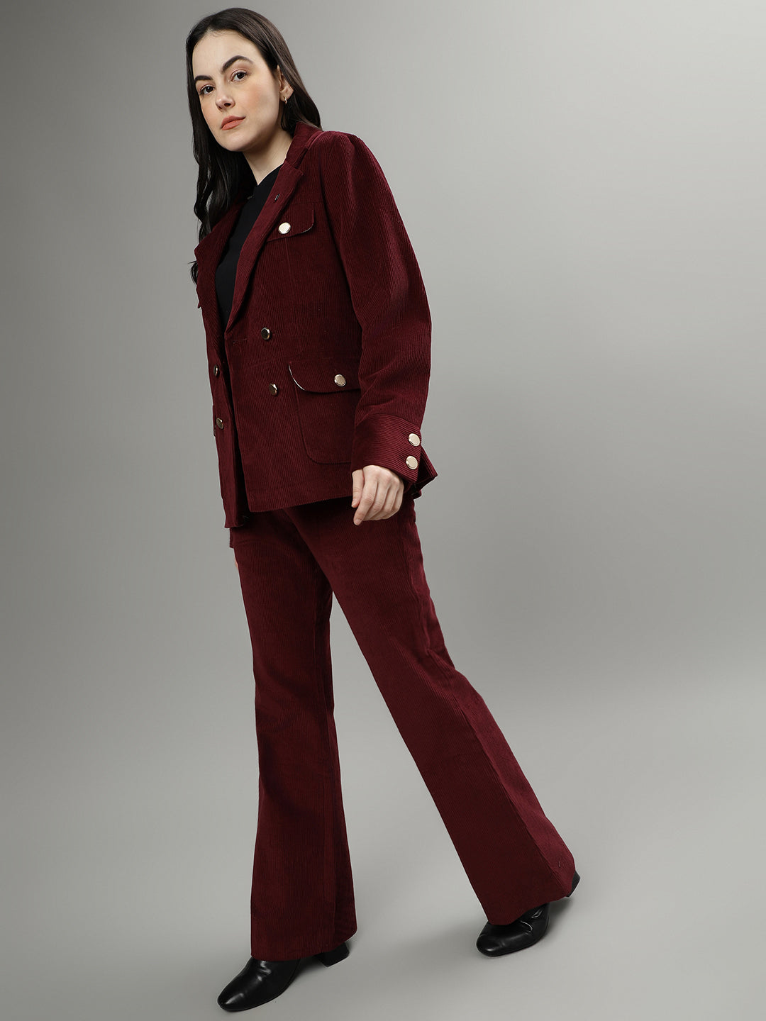 Iconic Women Wine Solid Regular Fit Mid-Rise Trouser