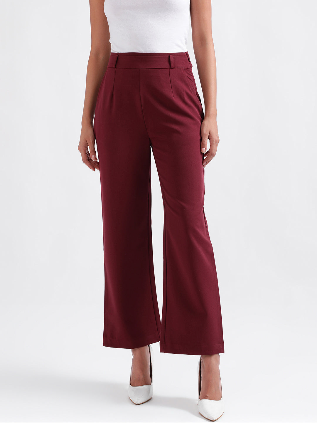 Iconic Women Wine Solid Regular Fit Mid-Rise Trouser