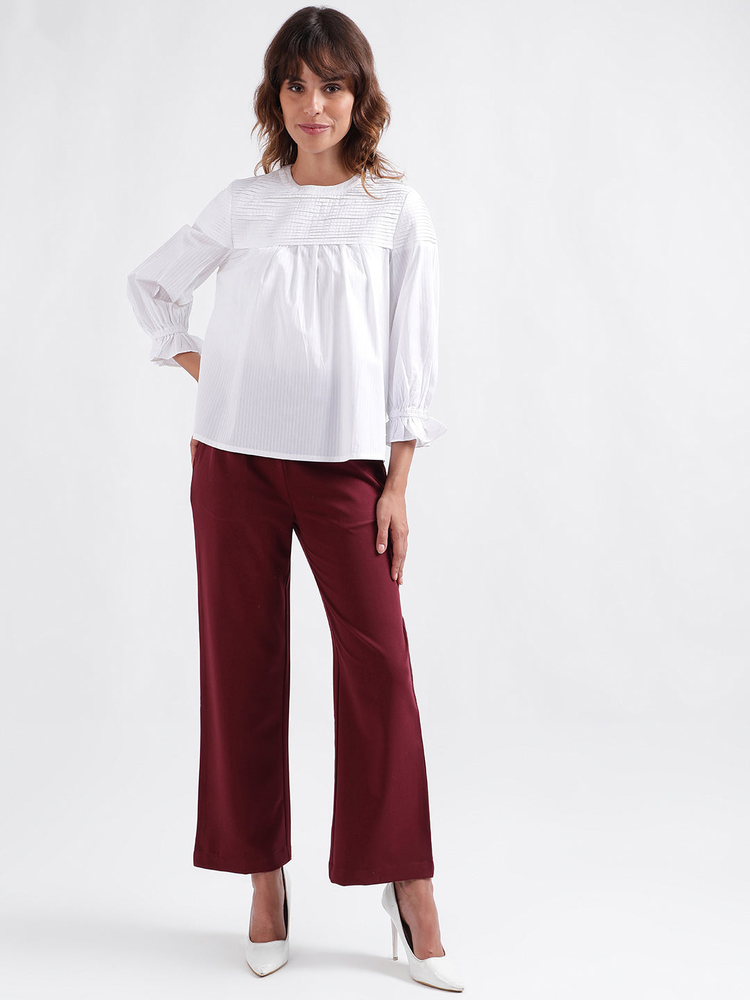 Iconic Women Wine Solid Regular Fit Mid-Rise Trouser