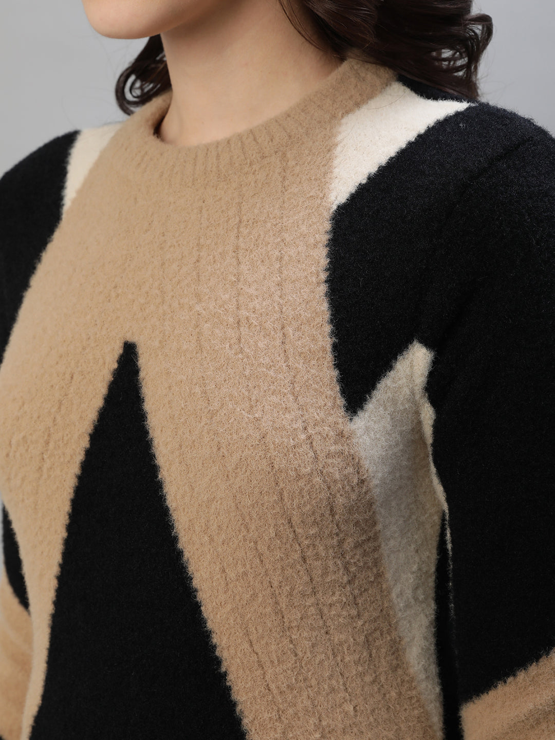 Iconic Women Beige Colorblocked Round Neck Full Sleeves Sweater