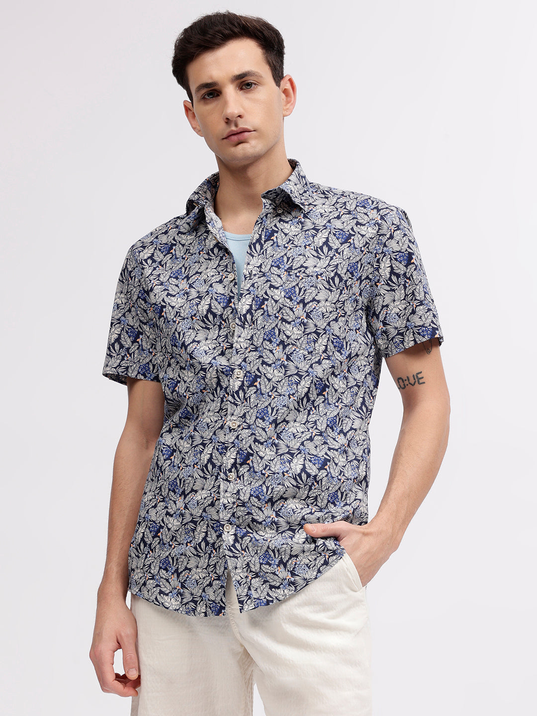 Lindbergh Men Blue Tropical Print Button-down Collar Short Sleeves Shirt