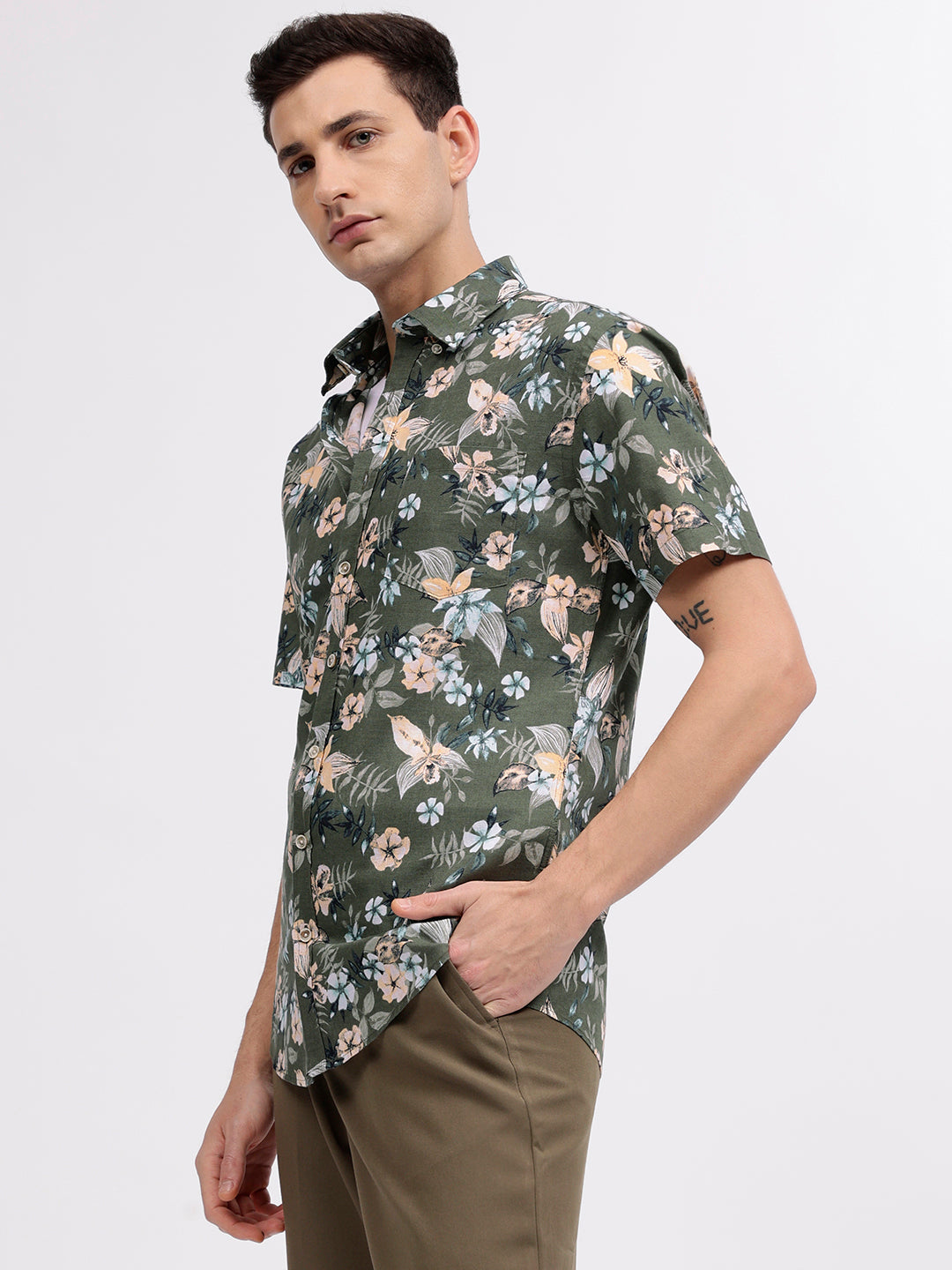 Lindbergh Men Green Floral Print Button-down Collar Short Sleeves Shirt