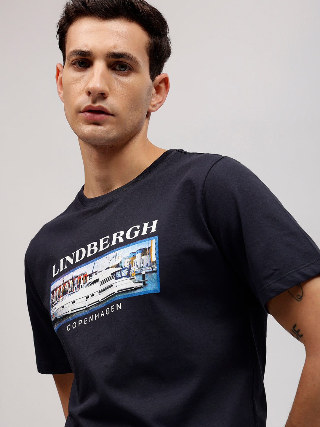 Lindbergh Men Blue Printed Round Neck Short Sleeves T-shirt