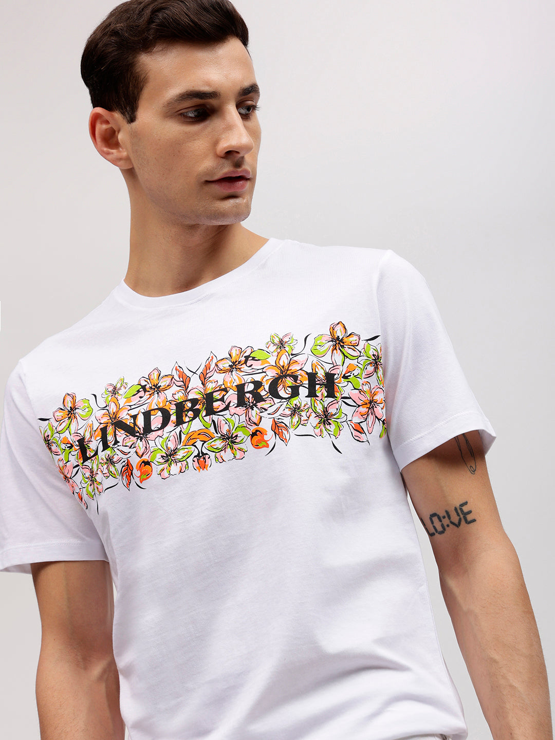 Lindbergh Men White Floral Print Round Neck Short Sleeves T-shirt