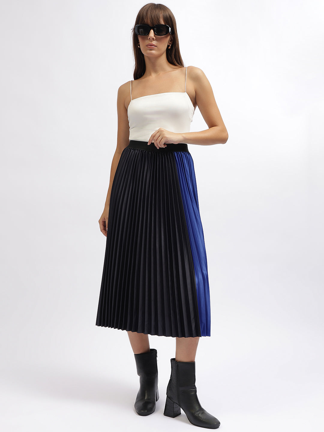 Elle Women Blue Color-Blocked Relaxed Fit Skirt