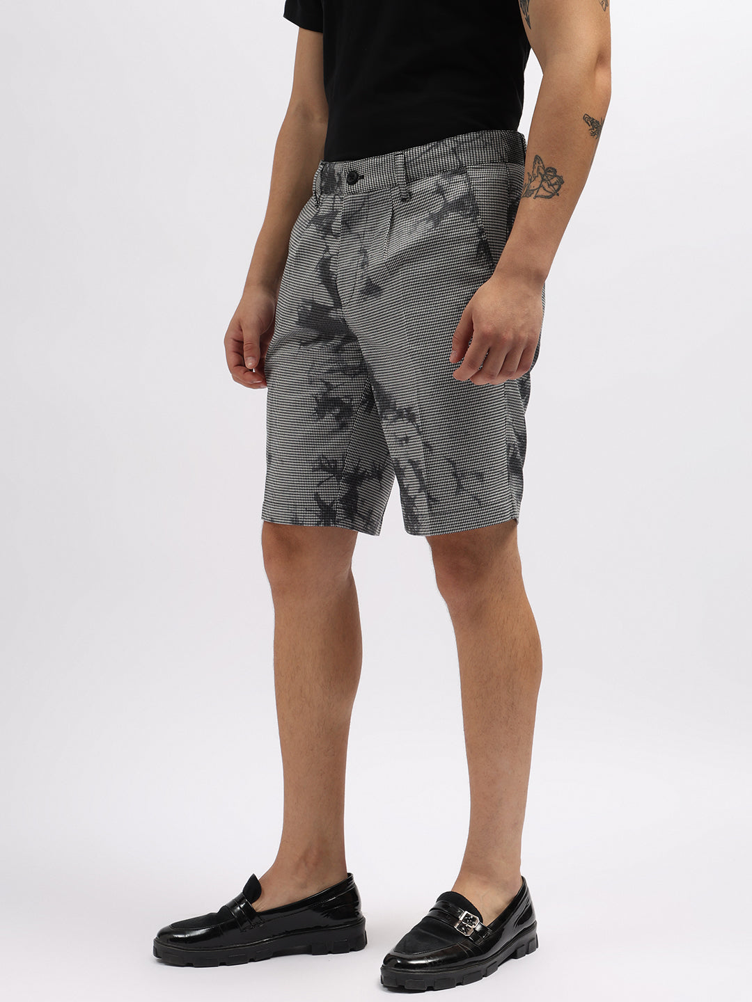 Iconic Men Black Printed Regular Fit Mid-Rise Shorts