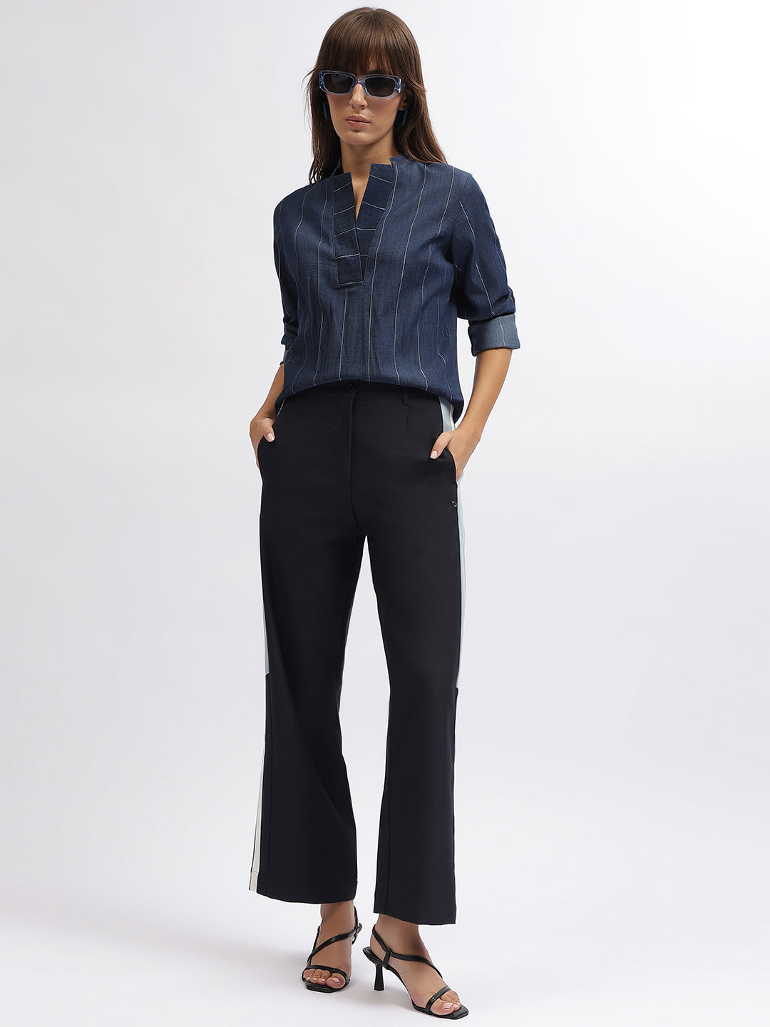 Iconic Women Navy Blue Color-Blocked Regular Fit Trouser