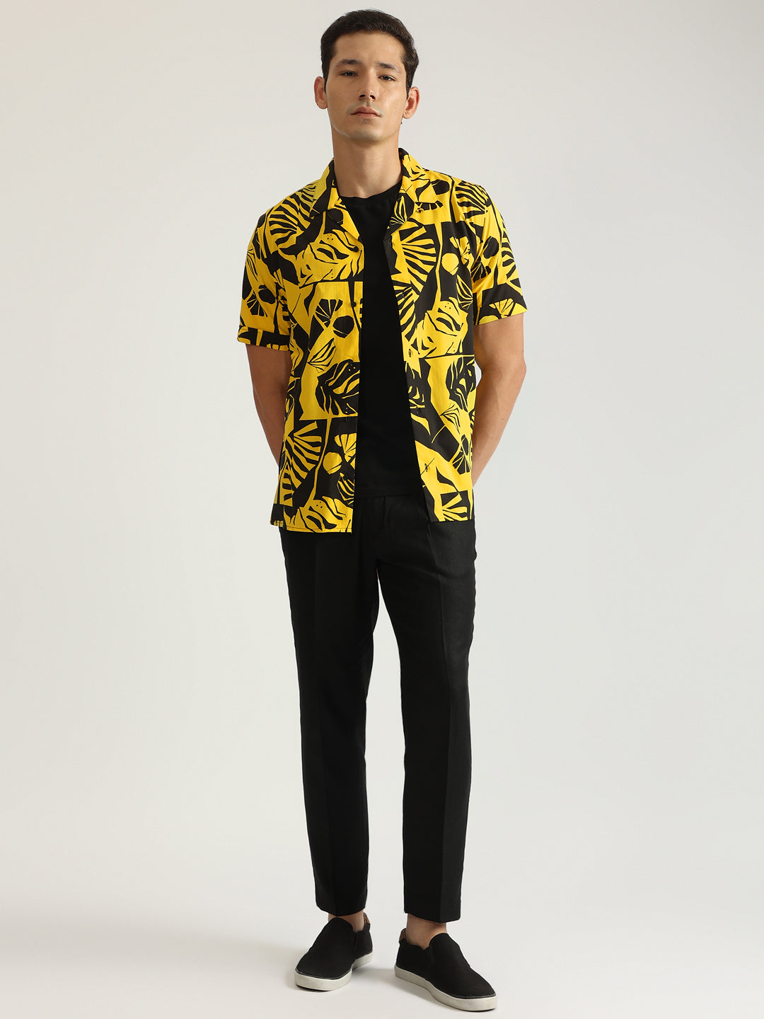 Antony Morato Men Yellow Printed Spread Collar Short Sleeves Shirt