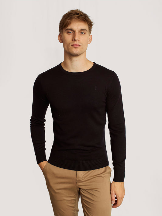 Bruun & Stengade Men Black Solid Round Neck Full Sleeves Pullover Style Sweater