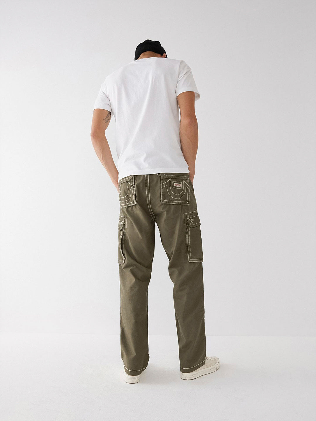 True Religion Men Green Solid Oversized Mid-Rise Cargo Trouser