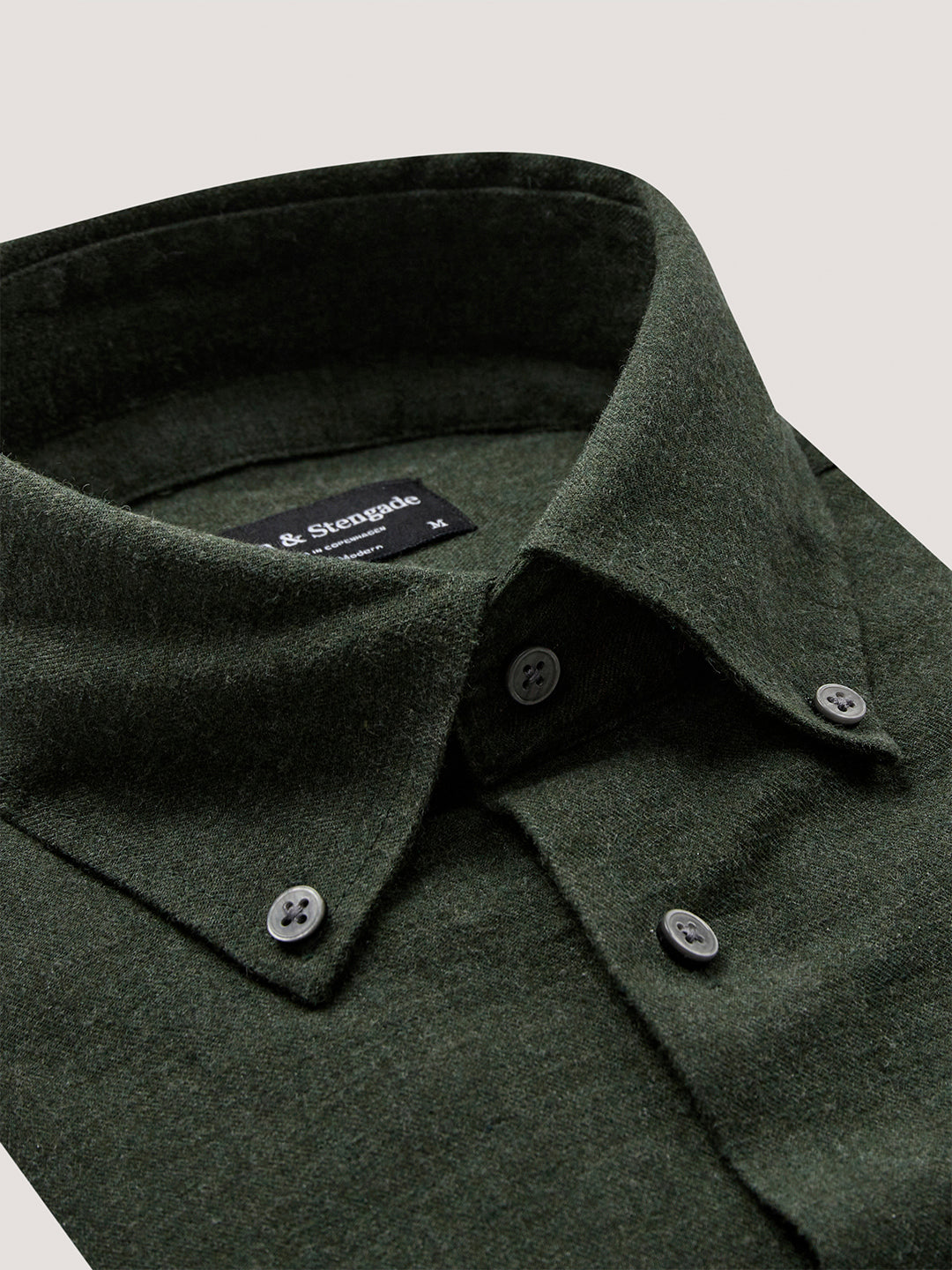 Bruun & Stengade Men Green Solid Button-Down Collar Full Sleeves Shirt