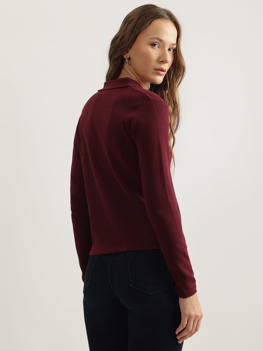 Elle Women Wine Solid Notched Collar Full Sleeves Pullover Style Sweater