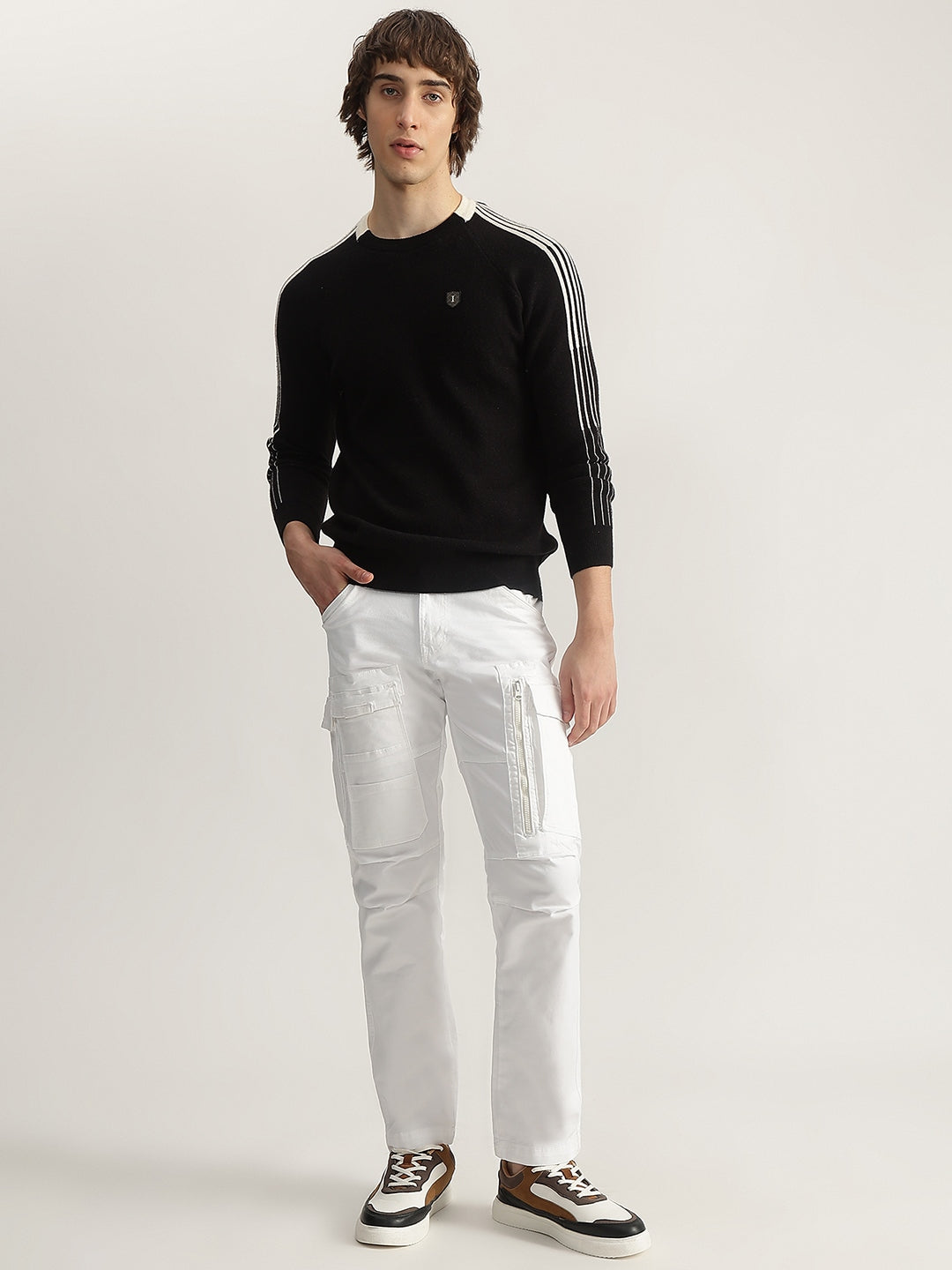 Iconic Men White Solid Regular Fit Cargo Trouser