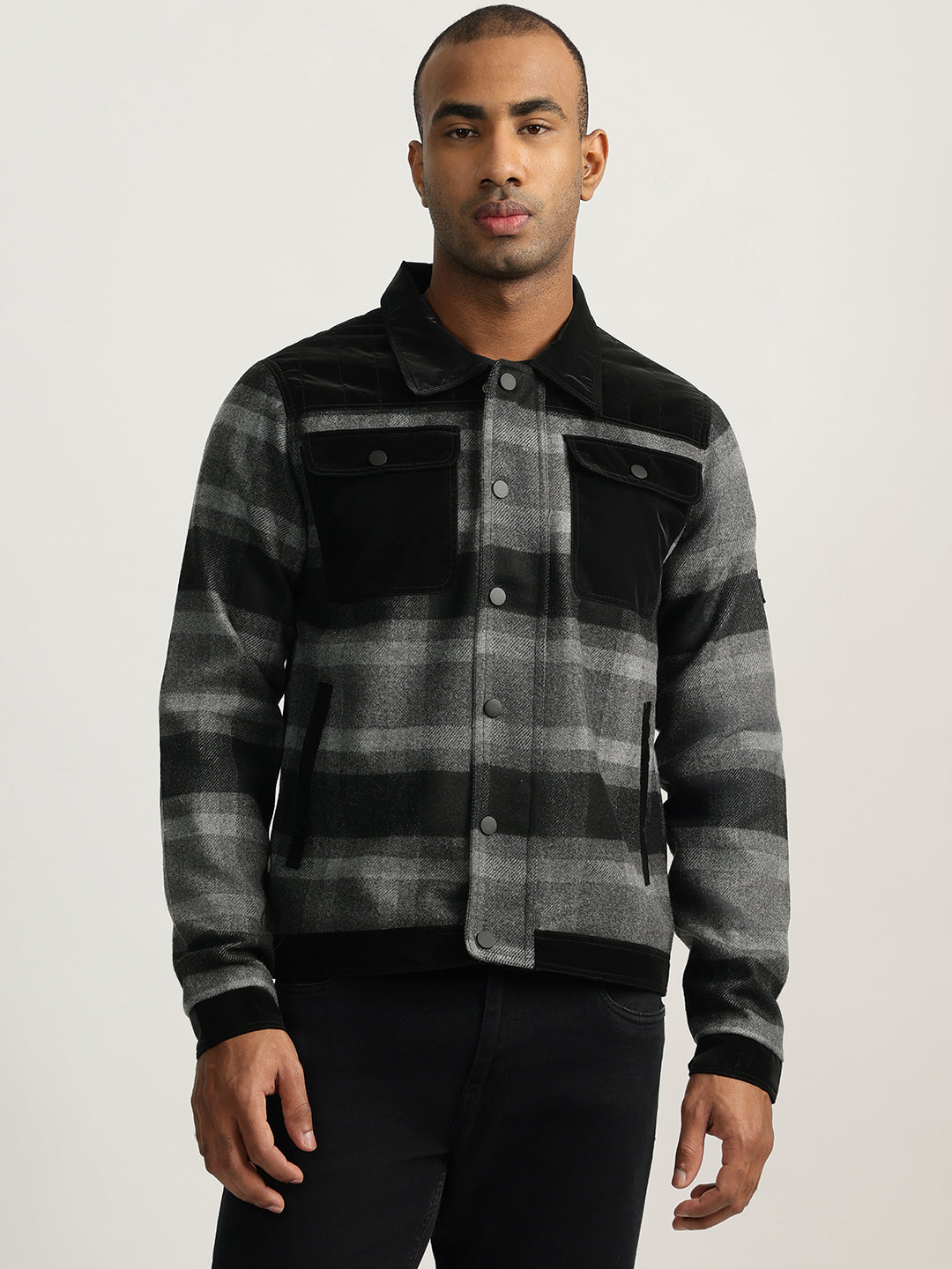 Iconic Men Black Checked Spread Collar Full Sleeves Jacket