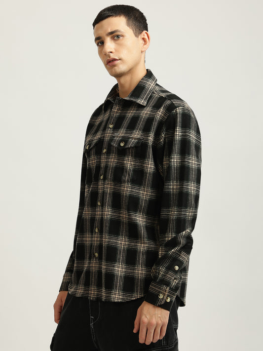 Iconic Men Green Checked Spread Collar Full Sleeves Shirt