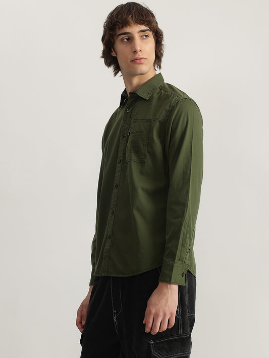 Iconic Men Olive Solid Spread Collar Full Sleeves Shirt