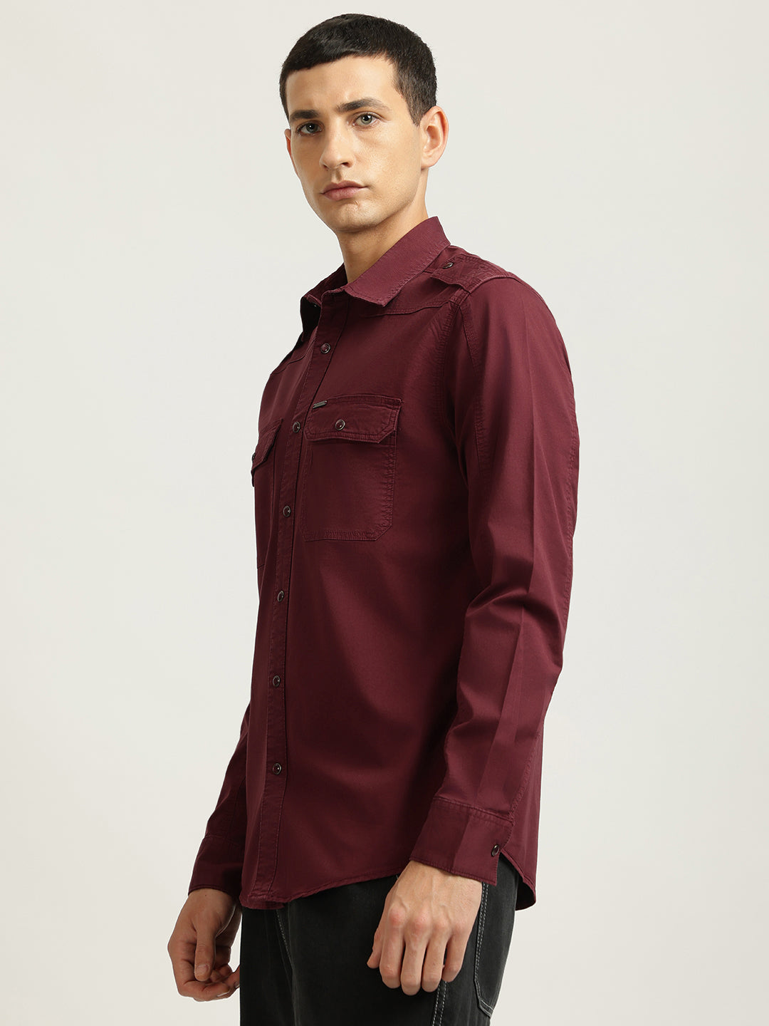 Iconic Men Red Solid Spread Collar Full Sleeves Shirt