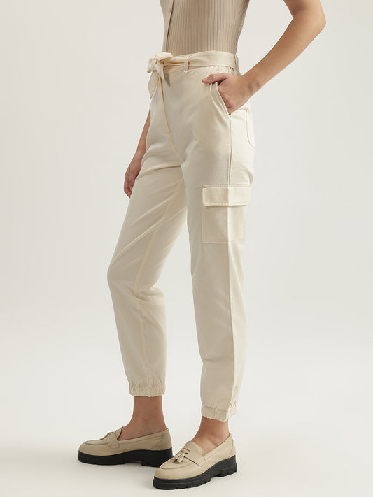 Iconic Women Beige Solid Regular Fit High-Rise Cargo Style Trouser