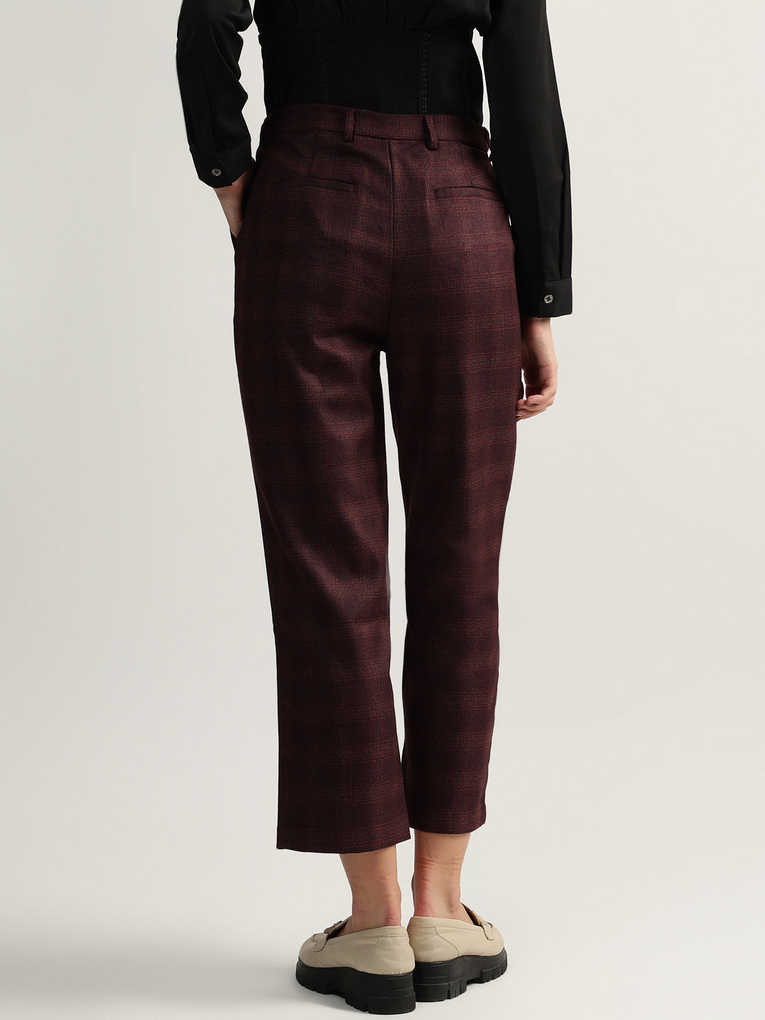 Iconic Women Wine Checked Mid-Rise Straight Fit Flat-front Trouser