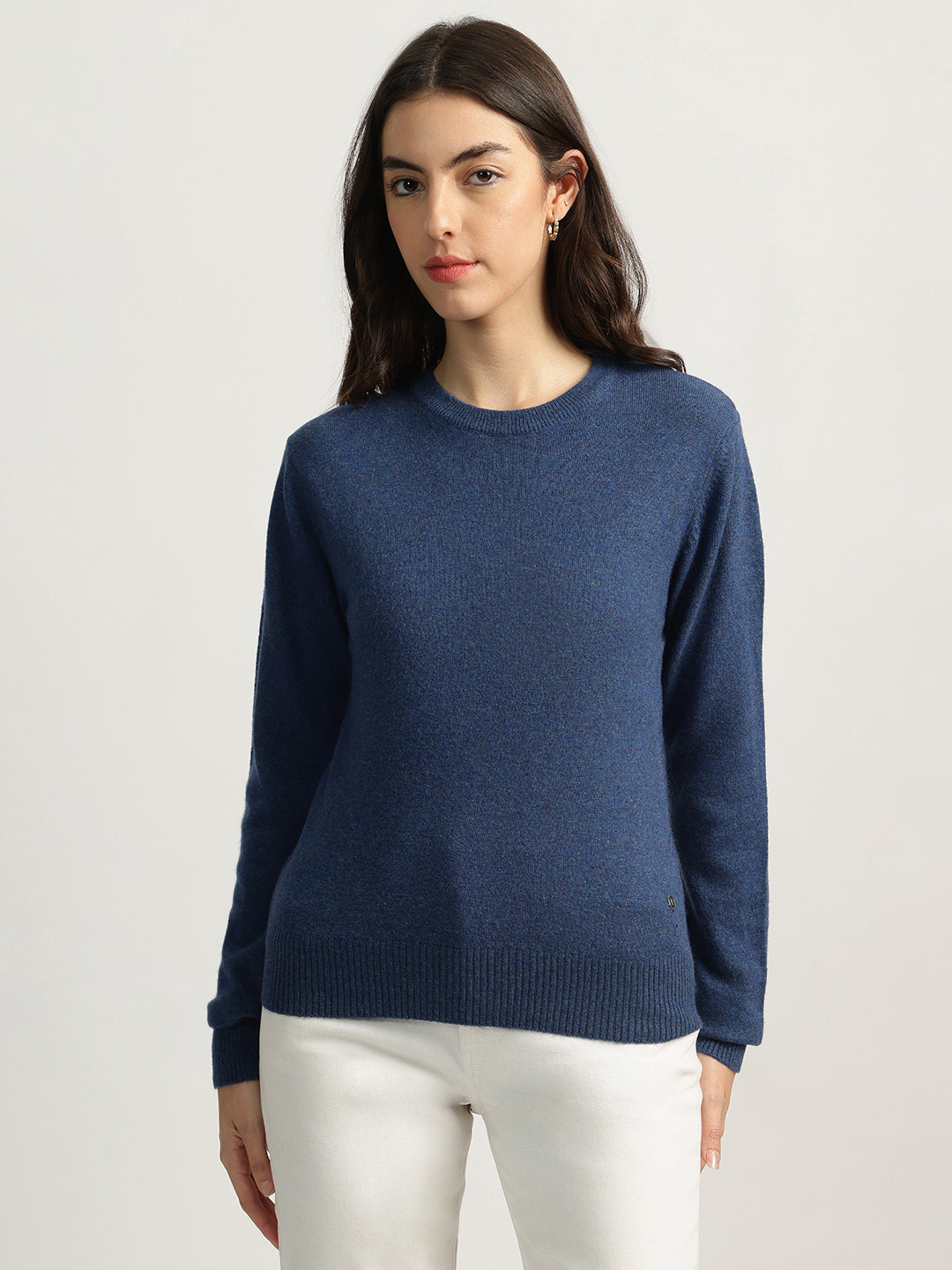 Iconic Women Blue Solid Round Neck Full Sleeves Sweater